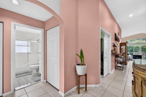 House in Boynton Beach, Florida 3 bedrooms, 161.46 sq.m. № 2399996 - photo 6
