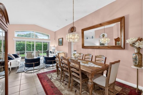 House in Boynton Beach, Florida 3 bedrooms, 161.46 sq.m. № 2399996 - photo 7