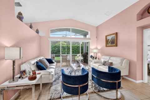 House in Boynton Beach, Florida 3 bedrooms, 161.46 sq.m. № 2399996 - photo 8
