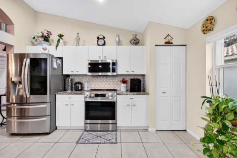 House in Boynton Beach, Florida 3 bedrooms, 161.46 sq.m. № 2399996 - photo 20