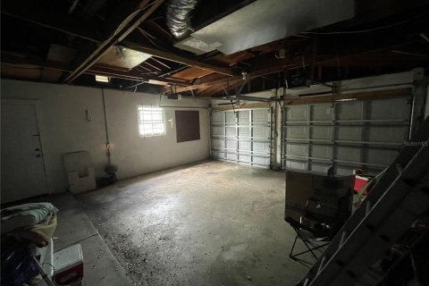 House in Largo, Florida 2 bedrooms, 107.77 sq.m. № 2236061 - photo 11