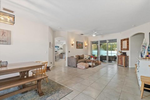 Casa en venta en Sarasota, Florida, 4 dormitorios, 221.11 m2 № 1904707 - foto 4