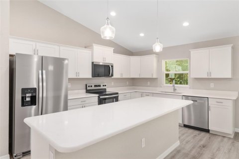 Villa ou maison à vendre à Dunnellon, Floride: 3 chambres, 157.47 m2 № 2283645 - photo 9