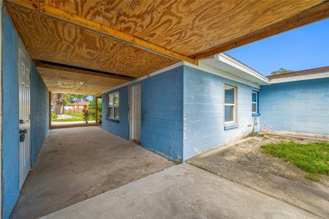 Villa ou maison à vendre à Tampa, Floride: 4 chambres, 189.99 m2 № 2427185 - photo 7