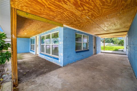 Villa ou maison à vendre à Tampa, Floride: 4 chambres, 189.99 m2 № 2427185 - photo 6