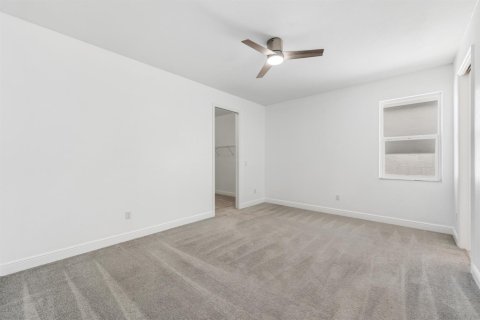 House in Stuart, Florida 3 bedrooms, 164.62 sq.m. № 2169410 - photo 17