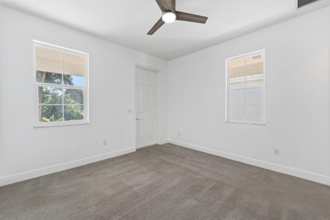 House in Stuart, Florida 3 bedrooms, 164.62 sq.m. № 2169410 - photo 26