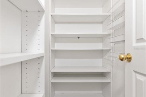 Villa ou maison à louer à Tampa, Floride: 4 chambres, 244.61 m2 № 1789320 - photo 15