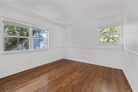 Villa ou maison à louer à Tampa, Floride: 4 chambres, 244.61 m2 № 1789320 - photo 25