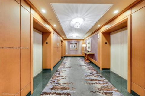 Copropriété à vendre à Miami, Floride: 56.76 m2 № 1878387 - photo 18