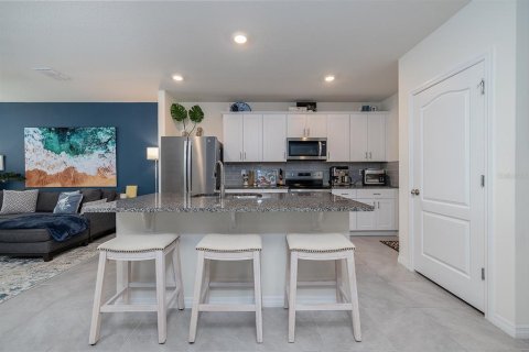 Townhouse in Port Orange, Florida 3 bedrooms, 150.87 sq.m. № 1918588 - photo 10
