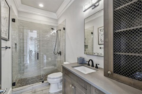 Casa en venta en Tampa, Florida, 6 dormitorios, 646.51 m2 № 1564845 - foto 28