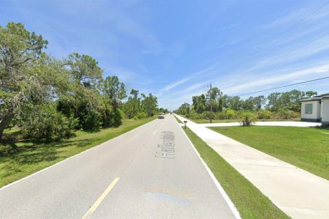 Land in Port Charlotte, Florida № 2206925 - photo 6