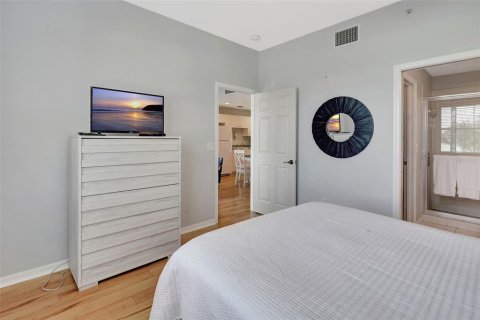 Condo in Punta Gorda, Florida, 2 bedrooms № 2109931 - photo 15