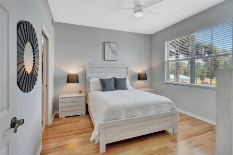 Condo in Punta Gorda, Florida, 2 bedrooms № 2109931 - photo 13