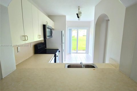 Condominio en venta en Homestead, Florida, 2 dormitorios, 85.47 m2 № 2168066 - foto 4
