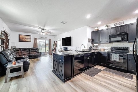 Casa en venta en Wesley Chapel, Florida, 3 dormitorios, 139.73 m2 № 1905775 - foto 24