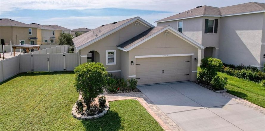 Casa en Wesley Chapel, Florida 3 dormitorios, 139.73 m2 № 1905775