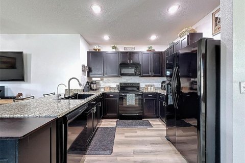 Casa en venta en Wesley Chapel, Florida, 3 dormitorios, 139.73 m2 № 1905775 - foto 26