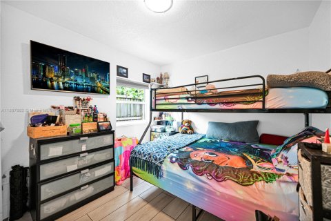 Villa ou maison à louer à Miami, Floride: 3 chambres, 83.61 m2 № 1748454 - photo 10