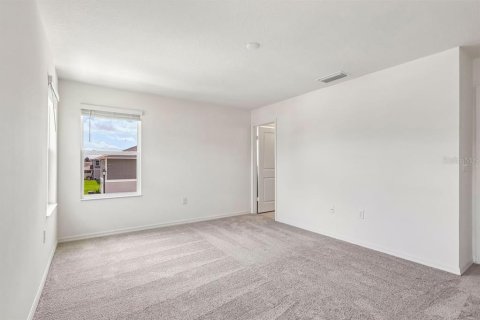 Townhouse in Lake Wales, Florida 3 bedrooms, 156.54 sq.m. № 2379429 - photo 14