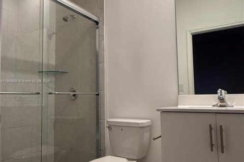 Townhouse in Miami, Florida 3 bedrooms, 130.34 sq.m. № 1891371 - photo 24