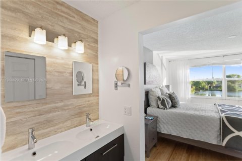 Купить кондоминиум в Санрайз, Флорида 2 спальни, 95.69м2, № 2002232 - фото 24