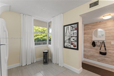 Купить кондоминиум в Санрайз, Флорида 2 спальни, 95.69м2, № 2002232 - фото 9