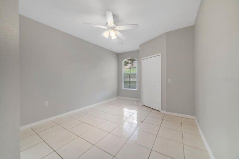 Condo in Orlando, Florida, 2 bedrooms  № 1832816 - photo 24