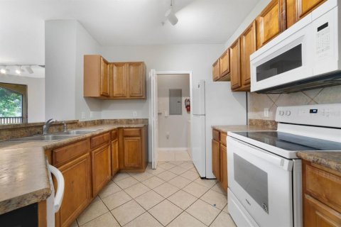 Condo in Orlando, Florida, 2 bedrooms  № 1832816 - photo 4