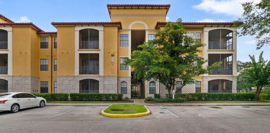 Condo in Orlando, Florida, 2 bedrooms № 1832816