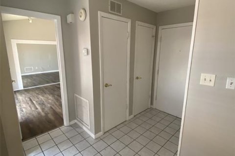 Casa en venta en Orlando, Florida, 2 dormitorios, 120.4 m2 № 1913235 - foto 12
