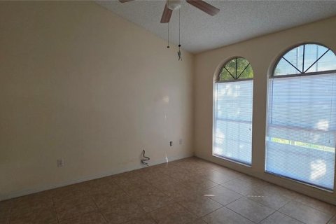 Villa ou maison à louer à Ocala, Floride: 3 chambres, 138.42 m2 № 1880425 - photo 6