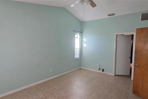 Villa ou maison à louer à Ocala, Floride: 3 chambres, 138.42 m2 № 1880425 - photo 9