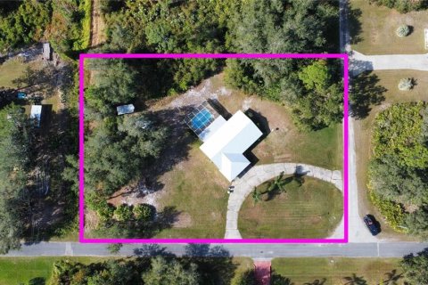 Купить виллу или дом в Лейк-Уэльс, Флорида 9 комнат, 132.85м2, № 2356563 - фото 7