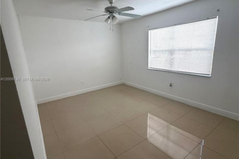 Copropriété à vendre à Coral Springs, Floride: 2 chambres, 100.33 m2 № 2171014 - photo 8