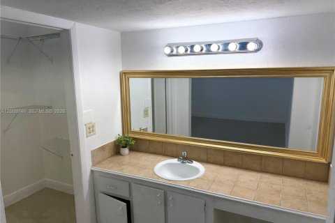 Copropriété à vendre à Coral Springs, Floride: 2 chambres, 100.33 m2 № 2171014 - photo 14