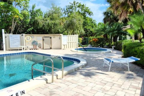 Copropriété à vendre à Bradenton, Floride: 3 chambres, 170.38 m2 № 2405108 - photo 25