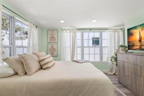 Villa ou maison à vendre à Saint Petersburg, Floride: 3 chambres, 87.89 m2 № 1901336 - photo 20