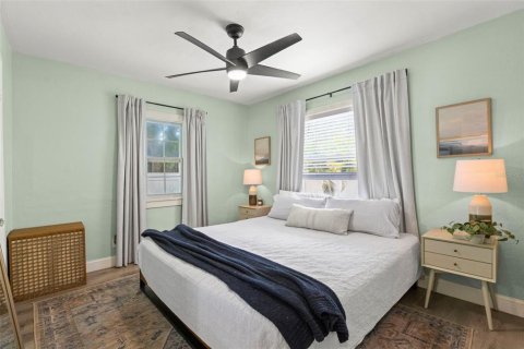 Villa ou maison à vendre à Saint Petersburg, Floride: 3 chambres, 87.89 m2 № 1901336 - photo 16