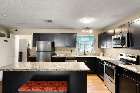Casa en venta en Sorrento, Florida, 4 dormitorios, 129.32 m2 № 1780827 - foto 7