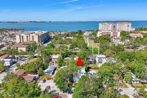 Villa ou maison à vendre à Sarasota, Floride: 4 chambres, 219.16 m2 № 1590375 - photo 4