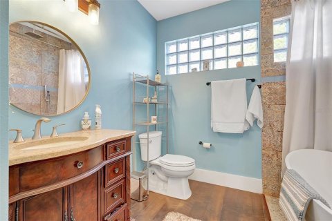 Villa ou maison à vendre à Sarasota, Floride: 4 chambres, 219.16 m2 № 1590375 - photo 23