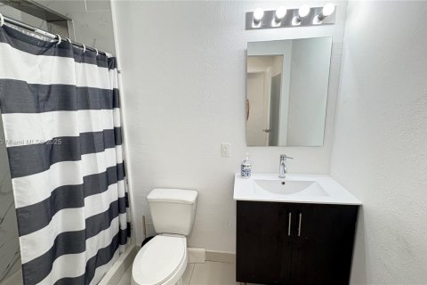 Adosado en alquiler en Homestead, Florida, 3 dormitorios, 133.22 m2 № 1924500 - foto 10