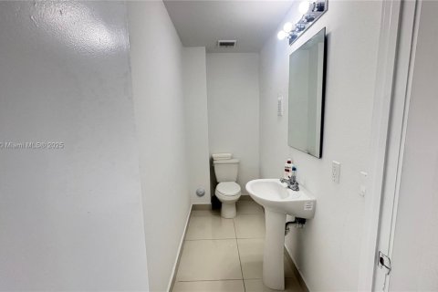 Adosado en alquiler en Homestead, Florida, 3 dormitorios, 133.22 m2 № 1924500 - foto 4