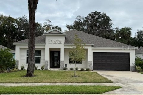 House in Ormond Beach, Florida 4 bedrooms, 242.2 sq.m. № 1562979 - photo 1