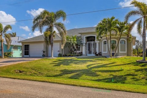 Casa en venta en Port Charlotte, Florida, 3 dormitorios, 190.08 m2 № 1530861 - foto 6