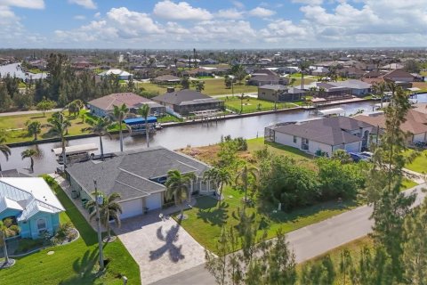 Casa en venta en Port Charlotte, Florida, 3 dormitorios, 190.08 m2 № 1530861 - foto 5