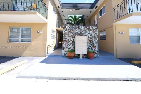 Apartment in North Miami Beach, Florida 1 bedroom № 2001680