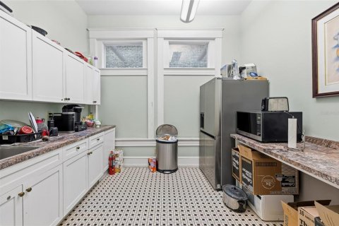 Купить коммерческую недвижимость в Тампа, Флорида 1165.55м2, № 2150544 - фото 11